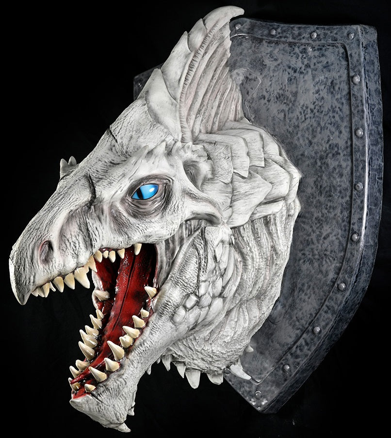 D&D Replicas White Dragon Trophy Plaque
