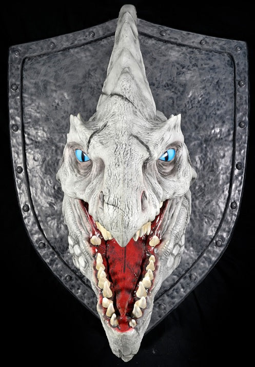 D&D Replicas White Dragon Trophy Plaque